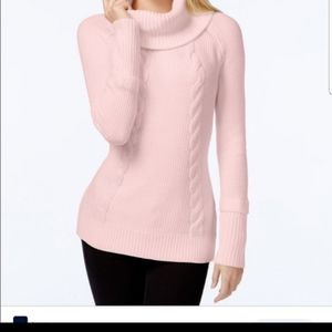 Nwt Calvin Klein cable knit sweater